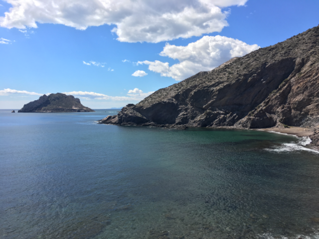 18. Playa de Calabarrilla.